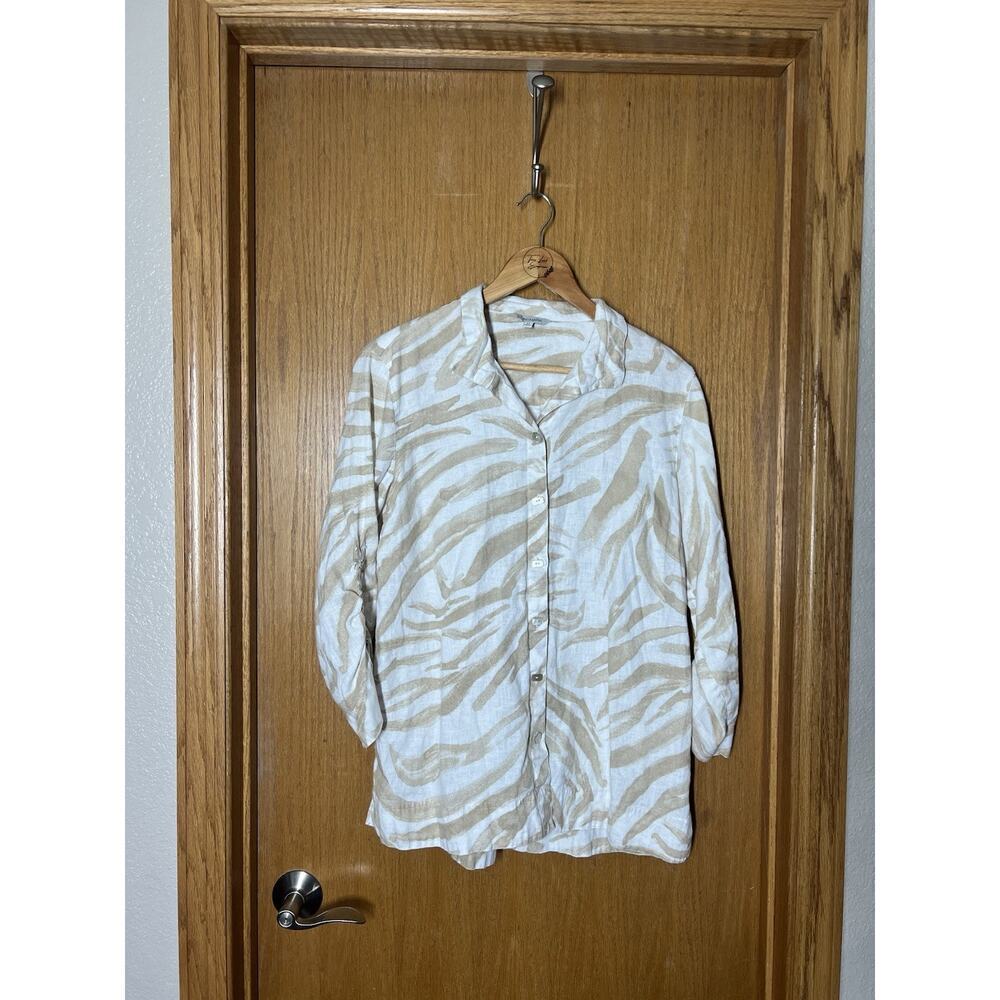 John Mark Wire Collar Zebra Print Button Front Top Medium Linen Cotton